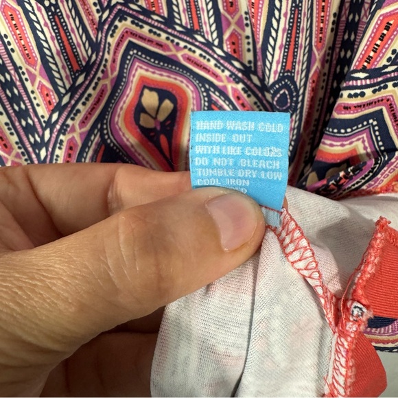 J McLaughlin paisley tunic size small - Picture 8 of 8